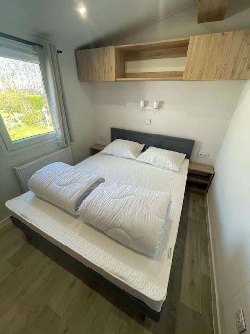 Cozy Chalet At The Beach In Petten, Netherlands Luaran gambar